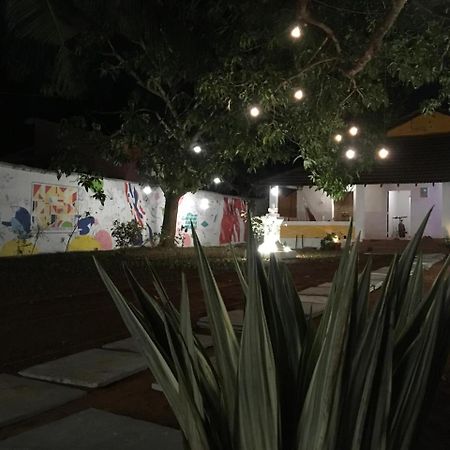 Anjuna By Roadhouse Hostels Goa ภายนอก รูปภาพ