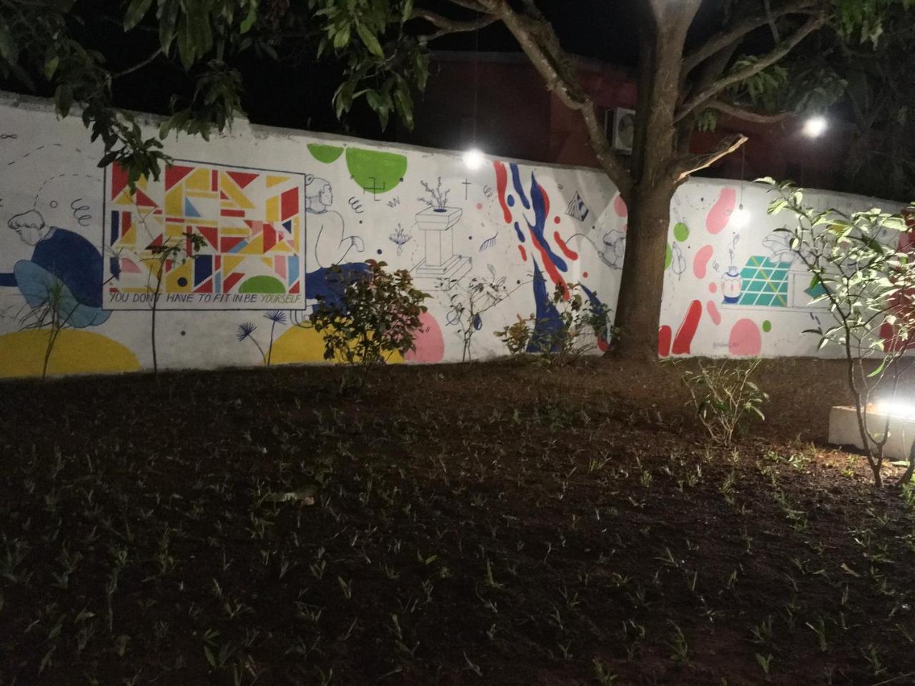 Anjuna By Roadhouse Hostels Goa ภายนอก รูปภาพ