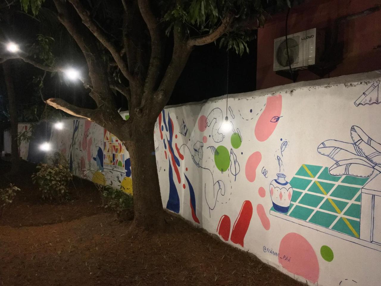 Anjuna By Roadhouse Hostels Goa ภายนอก รูปภาพ